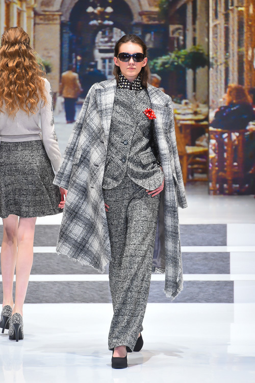 ユキ トリヰ インターナショナル 2014-15年秋冬<span>コレクション</span> - 写真12