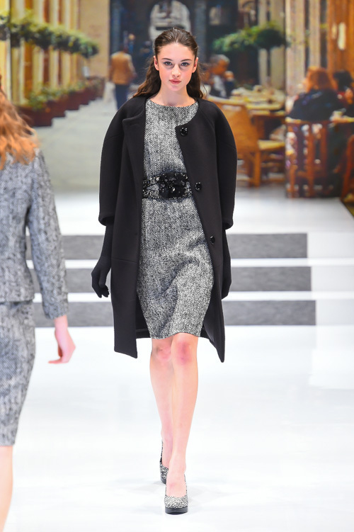ユキ トリヰ インターナショナル 2014-15年秋冬<span>コレクション</span> - 写真15