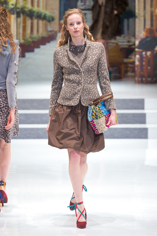 ユキ トリヰ インターナショナル 2014-15年秋冬<span>コレクション</span> - 写真40