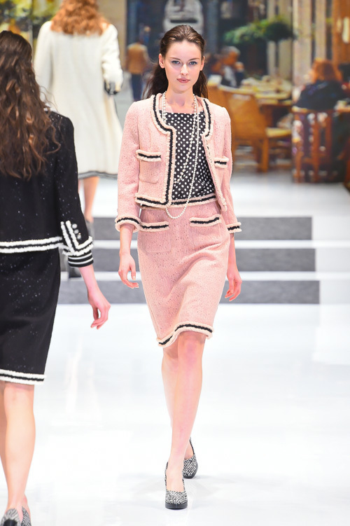 ユキ トリヰ インターナショナル 2014-15年秋冬<span>コレクション</span> - 写真50
