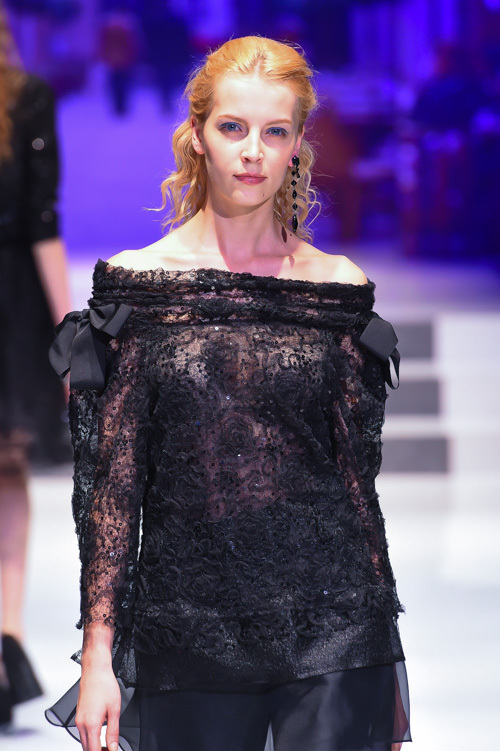 ユキ トリヰ インターナショナル 2014-15年秋冬<span>コレクション</span> - 写真68