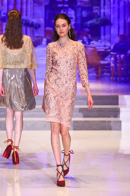 ユキ トリヰ インターナショナル 2014-15年秋冬<span>コレクション</span> - 写真70