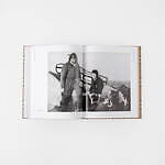 "バーバリーの軌跡を辿る”新作書籍、バーバリーのアーカイブ＆歴史を全5章で構成｜写真9