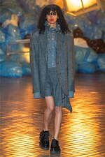 ミキオサカベ 2023年秋冬コレクション - うつむく形式性｜写真4