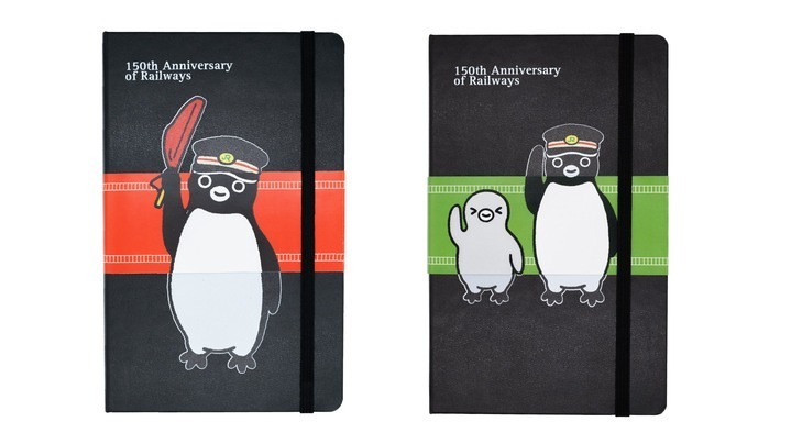 モレスキン×JR東日本、鉄道員に扮したSuicaのペンギンの限定ノートブック｜写真1