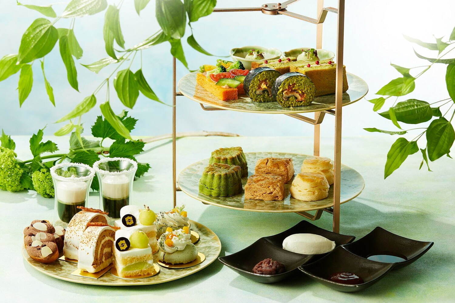 抹茶アフタヌーンティー｜シャングリ・ラ 東京「夏めく抹茶アフタヌーンティー」京都の老舗茶農家とコラボ、最高級抹茶を堪能