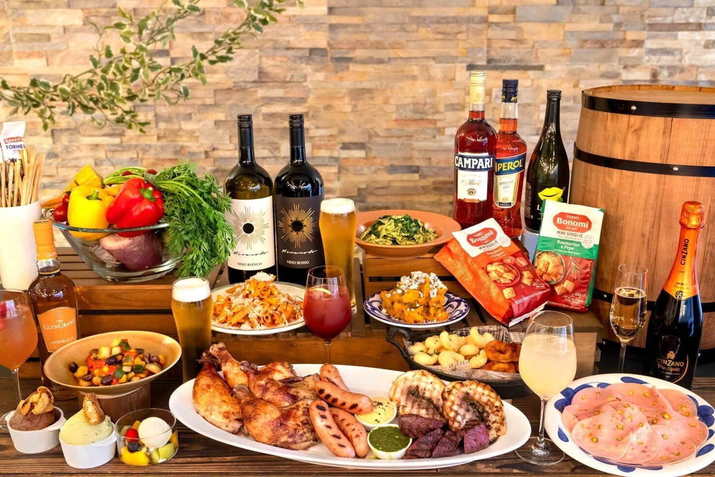 阪急うめだ本店のイタリアンビアガーデン、前菜やパスタなどイタリア料理＆ドリンク食べ飲み放題