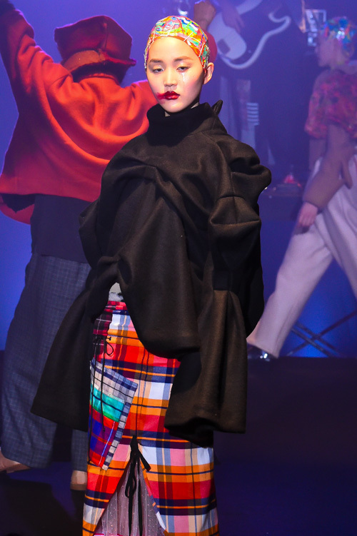 ノゾミ イシグロ オートクチュール(NOZOMI ISHIGURO Haute Couture) 2014-15年秋冬ウィメンズコレクション ディテール - 写真17