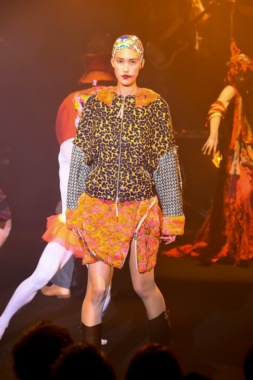 ノゾミ イシグロ オートクチュール(NOZOMI ISHIGURO Haute Couture) 2014-15年秋冬ウィメンズコレクション  - 写真54