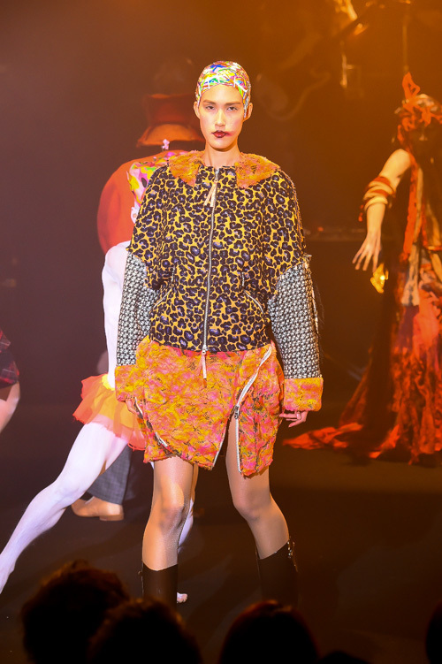 ノゾミ イシグロ オートクチュール(NOZOMI ISHIGURO Haute Couture) 2014-15年秋冬ウィメンズコレクション シルエット - 写真21