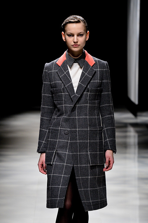 ウジョー(UJOH) 2014-15年秋冬ウィメンズコレクション ディテール - 写真2