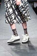 ミントデザインズ 2014-15年秋冬コレクション - ミント流の“アナーキー”｜写真13