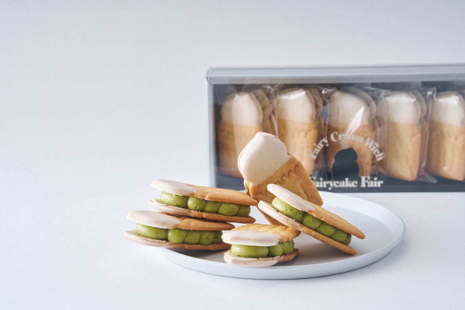 「フェアリークリームウィッチ 宇治抹茶生バターサンド」単品 420円、5個入 2,100円