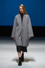 ドレスドアンドレスド 2014-15年秋冬コレクション - 伝統とモダンが入り交じる日本庭園｜写真1