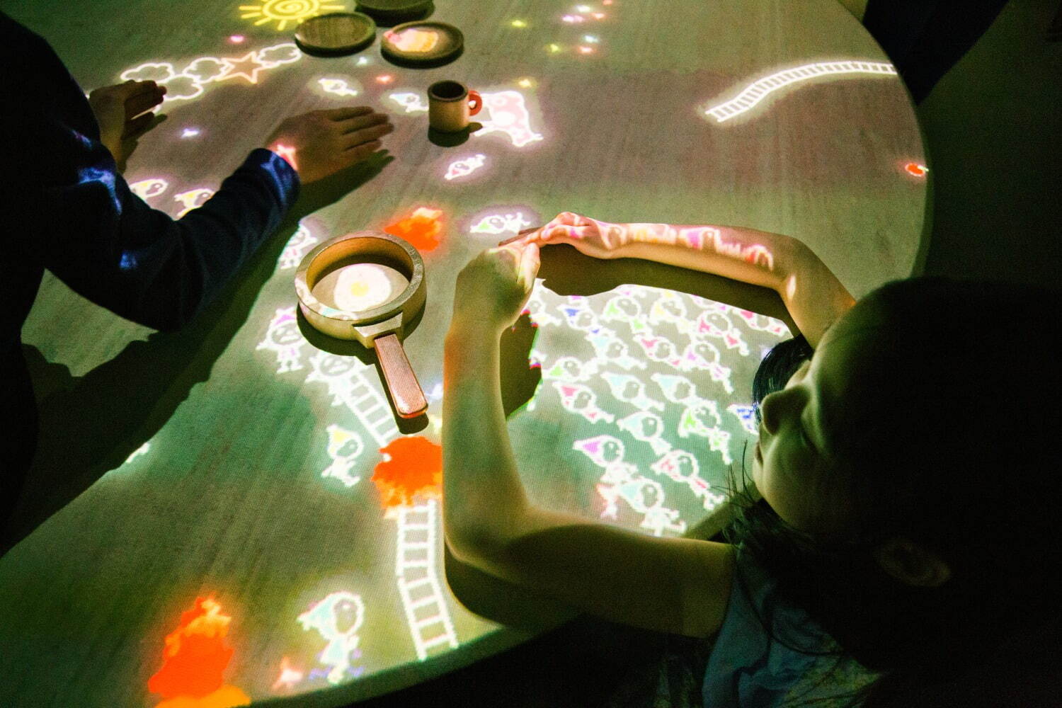 デジタルアート展「チームラボ 学ぶ！未来の遊園地と、花と共に生きる動物たち」札幌芸術の森美術館で｜写真26