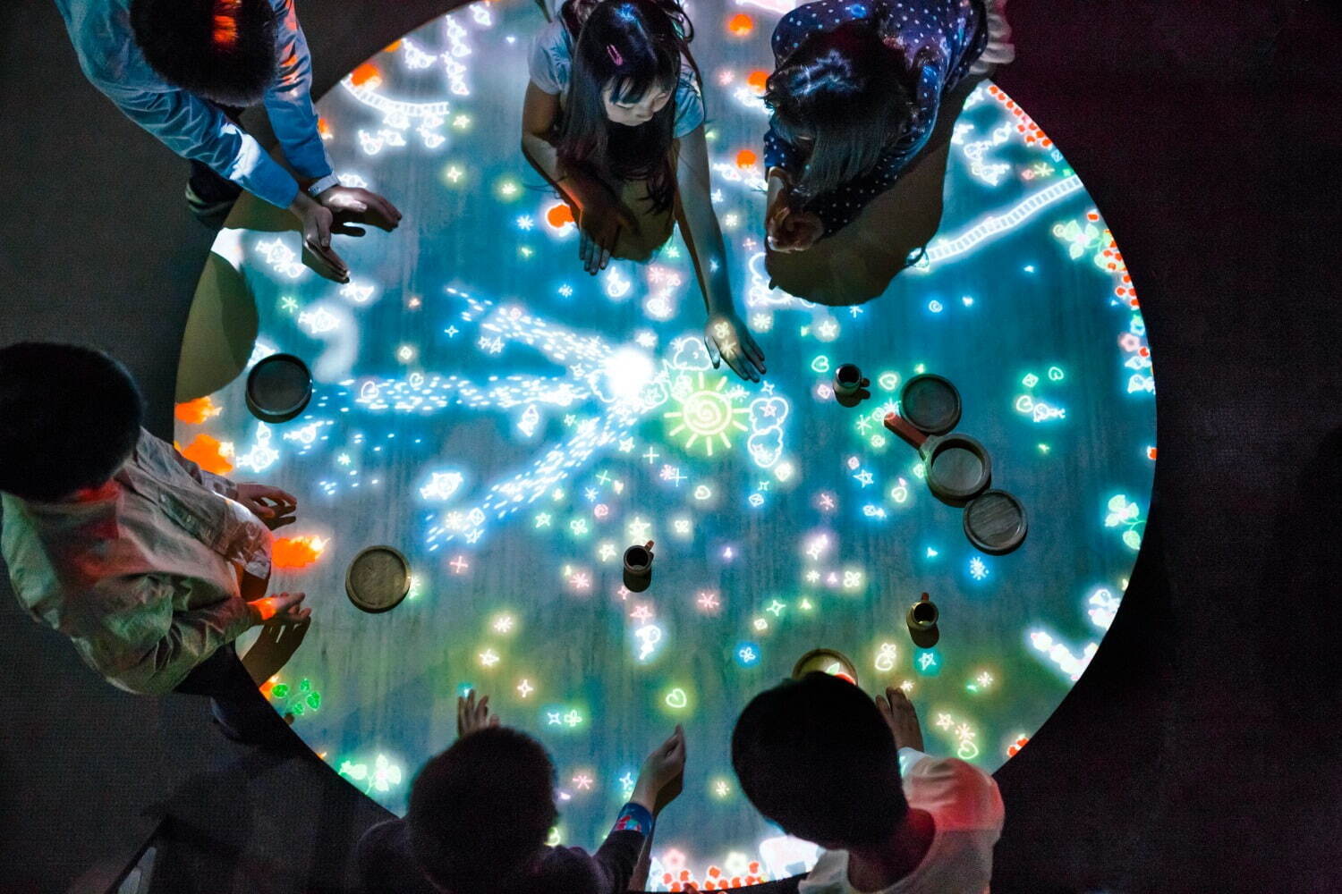 デジタルアート展「チームラボ 学ぶ！未来の遊園地と、花と共に生きる動物たち」札幌芸術の森美術館で｜写真24