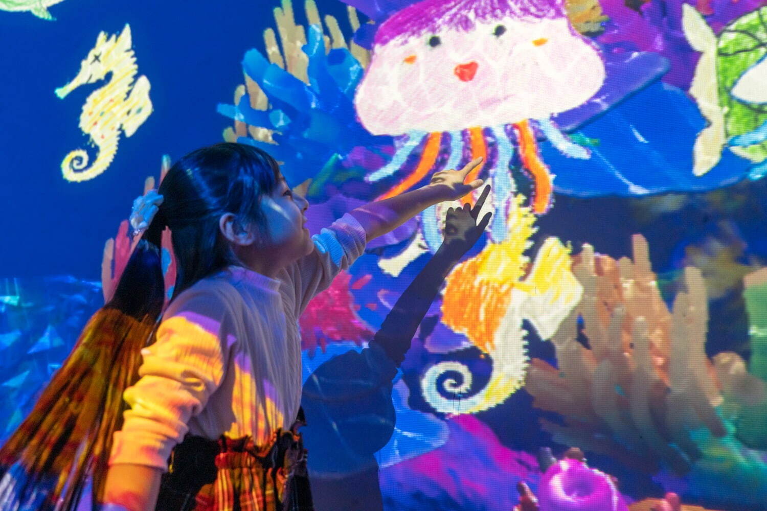 デジタルアート展「チームラボ 学ぶ！未来の遊園地と、花と共に生きる動物たち」札幌芸術の森美術館で｜写真22