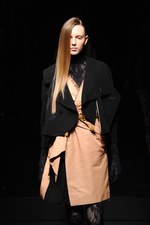 ソマルタ 2014-15年秋冬コレクション - 力強い美しさを持つ“雪の結晶”｜写真23