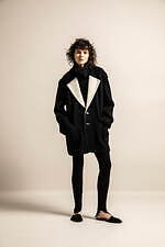 ローブス＆コンフェクションズ 2023年秋冬ウィメンズコレクション、心地良いテーラードスタイル｜写真11