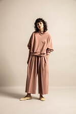 ローブス＆コンフェクションズ 2023年秋冬ウィメンズコレクション、心地良いテーラードスタイル｜写真14