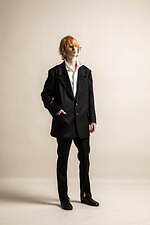 ローブス＆コンフェクションズ オム 2023-24年秋冬コレクション、テーラードとコンフォート｜写真25