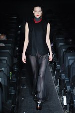 アライサラ 2014-15年秋冬コレクション - 伝統と現代技術で魅せる儚さの中にある強さ｜写真9