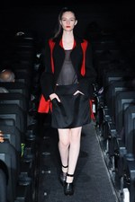 アライサラ 2014-15年秋冬コレクション - 伝統と現代技術で魅せる儚さの中にある強さ｜写真12