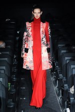 アライサラ 2014-15年秋冬コレクション - 伝統と現代技術で魅せる儚さの中にある強さ｜写真15