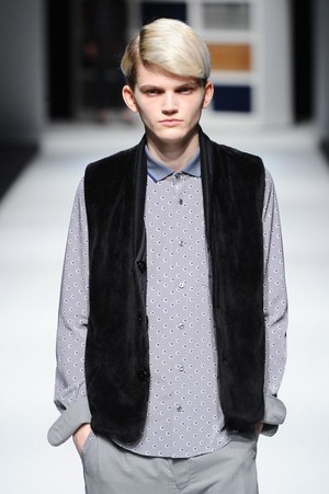 ファクトタム / ファクトタム ファム 2014-15年秋冬コレクション - アンデルセンと夜の夢｜写真3