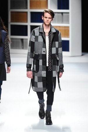 ファクトタム / ファクトタム ファム 2014-15年秋冬コレクション - アンデルセンと夜の夢｜写真5