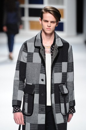 ファクトタム / ファクトタム ファム 2014-15年秋冬コレクション - アンデルセンと夜の夢｜写真6