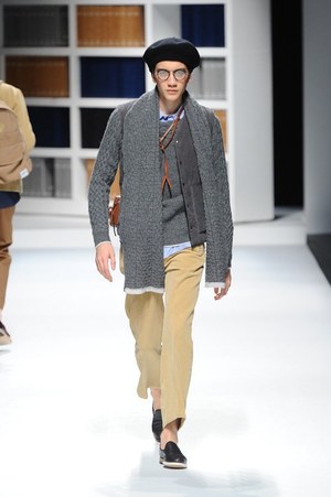 ファクトタム / ファクトタム ファム 2014-15年秋冬コレクション - アンデルセンと夜の夢｜写真42