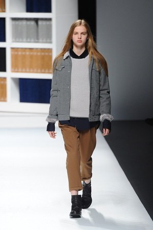 ファクトタム / ファクトタム ファム 2014-15年秋冬コレクション - アンデルセンと夜の夢｜写真48