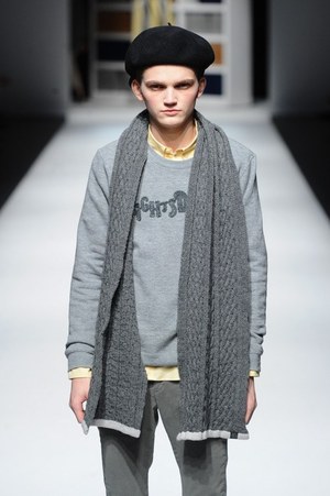 ファクトタム / ファクトタム ファム 2014-15年秋冬コレクション - アンデルセンと夜の夢｜写真52