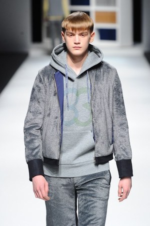 ファクトタム / ファクトタム ファム 2014-15年秋冬コレクション - アンデルセンと夜の夢｜写真56