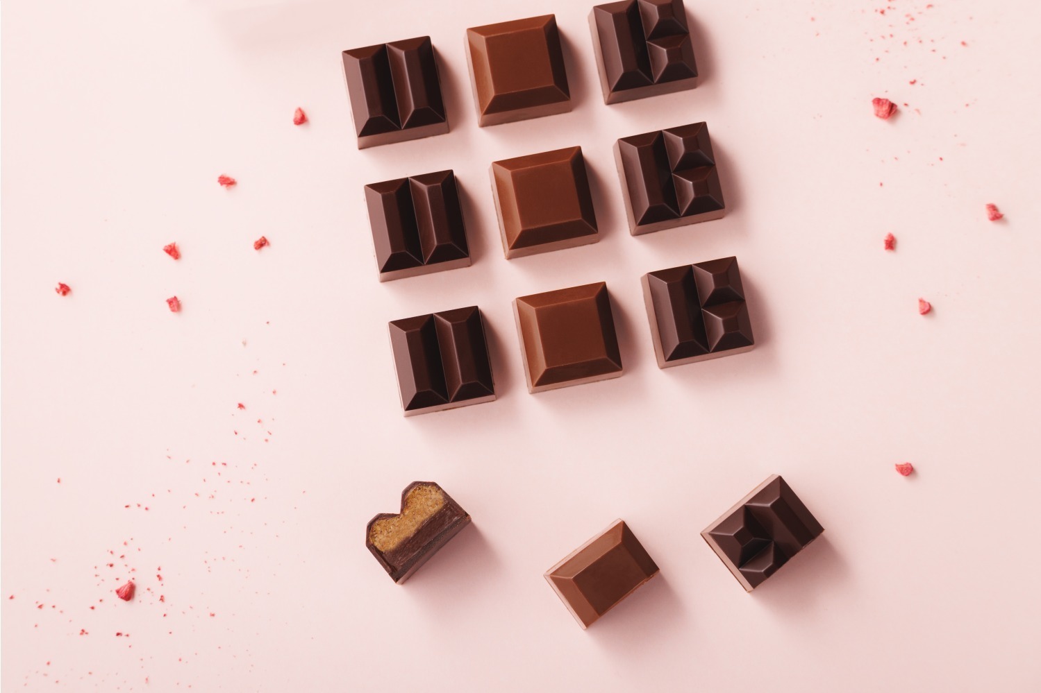 梅酒｜ル・ショコラ・アラン・デュカス春限定スイーツ、人気ショコラに“ベリー”や“梅酒”フレーバーなど