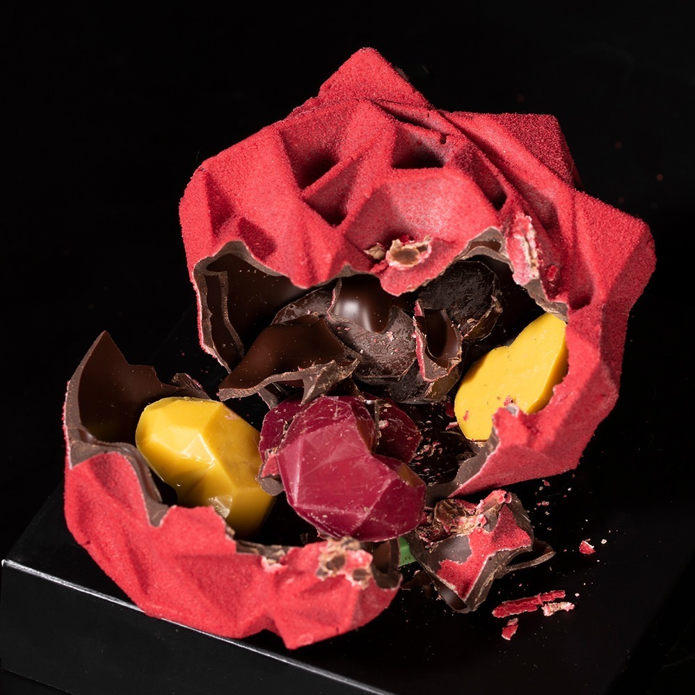 ブボ・バルセロナの母の日チョコレート、"割ると中からハートが溢れる"薔薇型チョコレートなど｜写真5