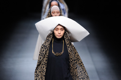 ウェッジソール｜メジャー・マイナー＆ヌール・ザーラ 2014-15年秋冬コレクション - インドネシアの新しい風