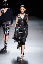 メジャー・マイナー＆ヌール・ザーラ 2014-15年秋冬コレクション - インドネシアの新しい風｜写真17