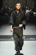 ジョウタロウ サイトウ 2014-15年秋冬コレクション - 着物で表わす都会の花｜写真13