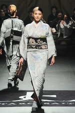 ジョウタロウ サイトウ 2014-15年秋冬コレクション - 着物で表わす都会の花｜写真20