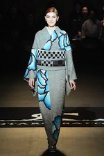 ジョウタロウ サイトウ 2014-15年秋冬コレクション - 着物で表わす都会の花｜写真30