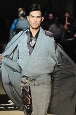 ジョウタロウ サイトウ 2014-15年秋冬コレクション - 着物で表わす都会の花｜写真32