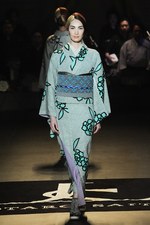 ジョウタロウ サイトウ 2014-15年秋冬コレクション - 着物で表わす都会の花｜写真36