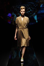 インプロセス 2014-15年秋冬コレクション - ノスタルジックな世界観を秋色で彩って｜写真9