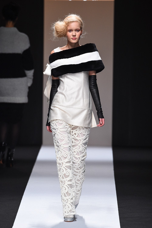 タエ アシダ(TAE ASHIDA) 2014-15年秋冬ウィメンズコレクション  - 写真27