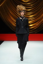 ヒロコ コシノ 2014-15年秋冬コレクション - 自由な女性に捧ぐ、贅を尽くしたミックススタイル｜写真36