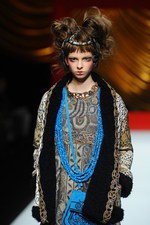 ヒロコ コシノ 2014-15年秋冬コレクション - 自由な女性に捧ぐ、贅を尽くしたミックススタイル｜写真40