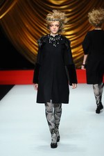 ヒロコ コシノ 2014-15年秋冬コレクション - 自由な女性に捧ぐ、贅を尽くしたミックススタイル｜写真77