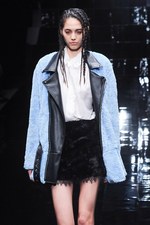 フリーマドンナ 2014-15年秋冬コレクション - 冬のレインボーと不完全な少女の魅力｜写真43